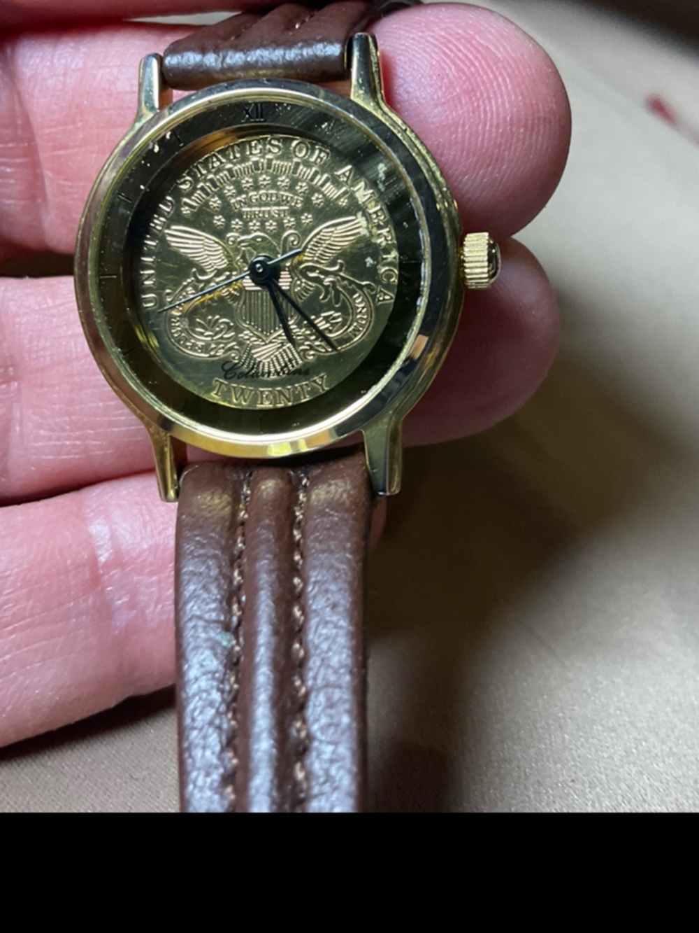US 20 Dollar Coin Dial Watch Gold Tone Eagle Brown Leather Strap Quartz